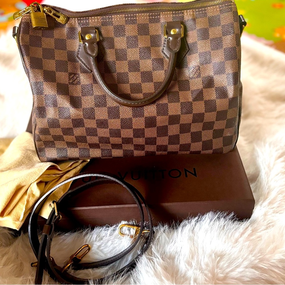 Lv speedy size 30 used in good conditions bought from Paris in 2014